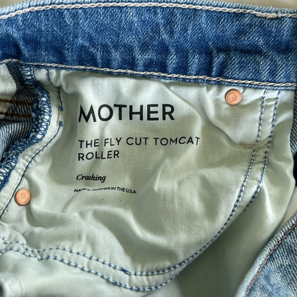 Mother Fly Cut Tomcat Roller Jeans - Picture 8 of 8